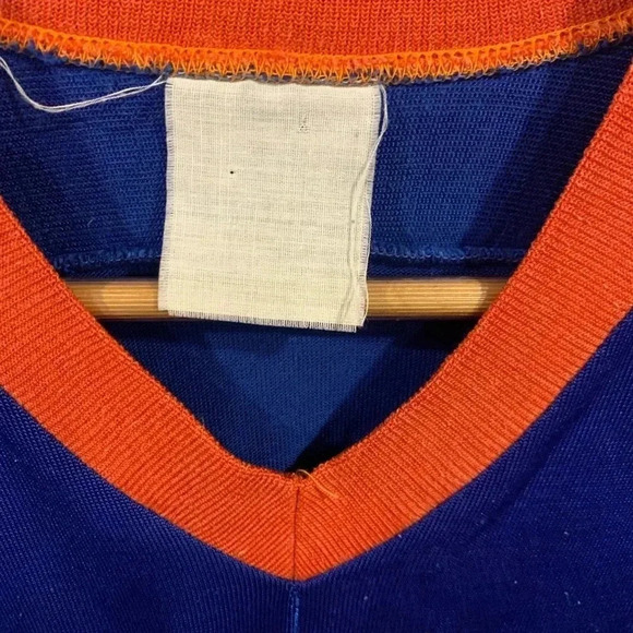 Vintage 80s New York Islanders  NHL Jersey SMALL - Picture 4 of 10